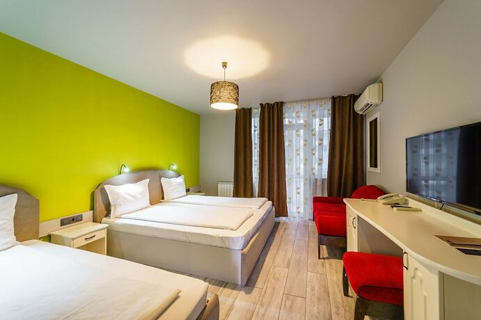 Imagen general del Hotel BLVD7. Foto 3