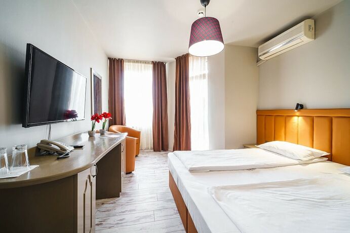 Imagen general del Hotel BLVD7. Foto 4