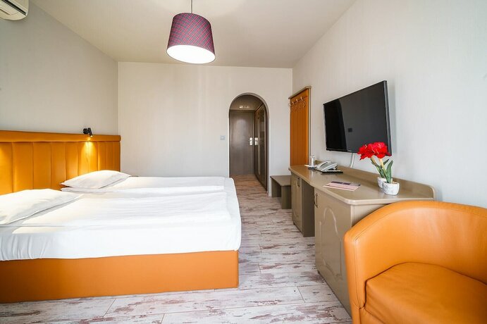 Imagen general del Hotel BLVD7. Foto 5