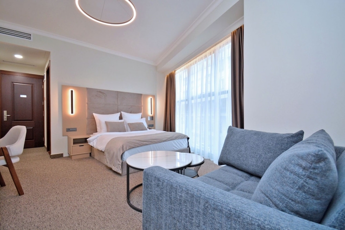 Imagen de la habitación del Hotel BM Avenue. Foto 12