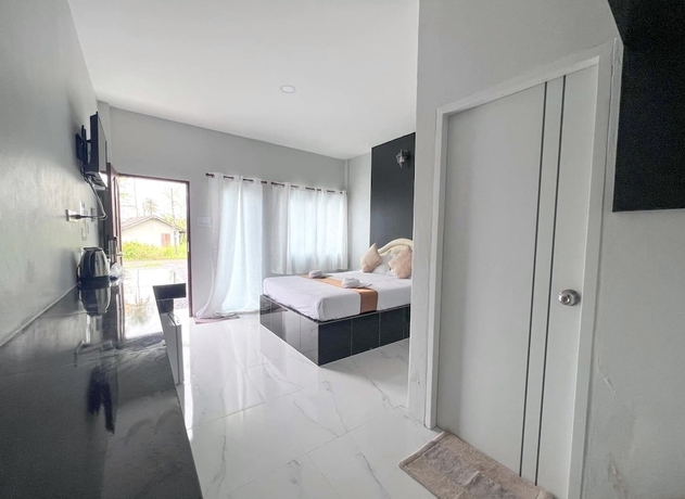 Imagen de la habitación del Hotel BM Beach Resort, Pak Bara. Foto 12