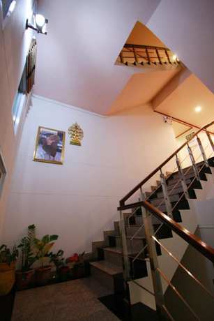 Imagen de los interiores del Hotel BM Grand Hotel. Foto 17