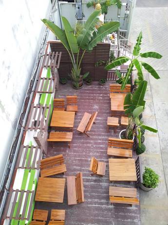 Imagen de los exteriores del Hotel BM Grand Hotel. Foto 14