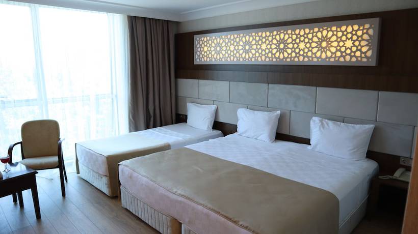 Imagen de la habitación del Hotel BM HOTEL CITY. Foto 4