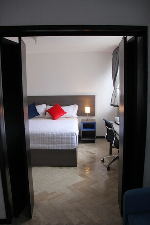Imagen de la habitación del Hotel BOK21. Foto 17