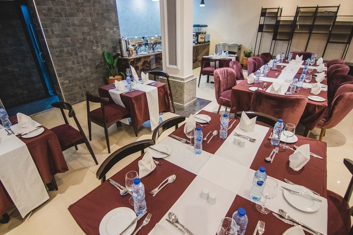 Imagen del bar/restaurante del Hotel BON Garden City Port Harcourt. Foto 4