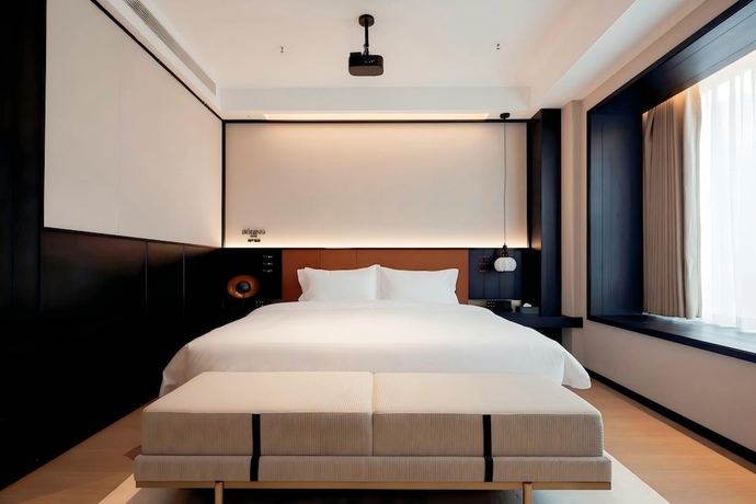 Imagen de la habitación del Hotel BONINGHOTEL. Foto 14