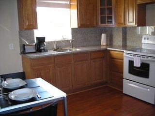 Imagen de la habitación del Hotel BOUTIQUE RENTALS AT HARDING. Foto 3