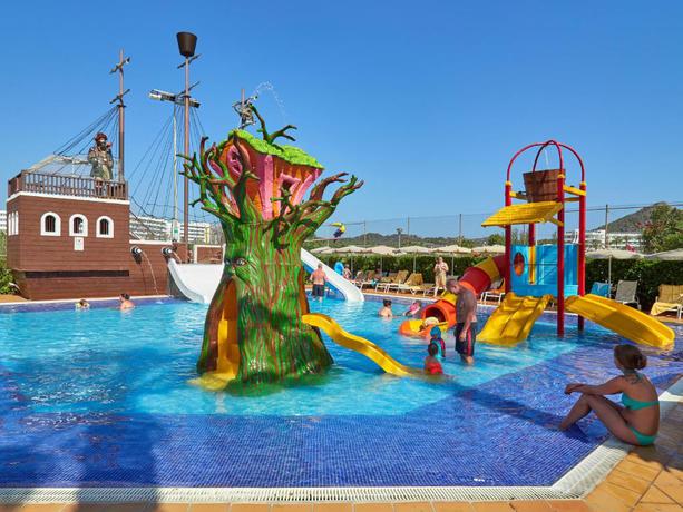 Imagen general del Hotel BQ Alcudia Sun Village. Foto 1