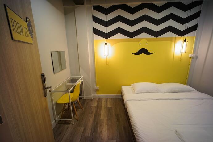 Imagen de la habitación del Hotel BRB Hostel Bangkok Silom. Foto 14