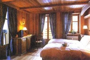 Imagen de la habitación del Hotel BREITHORN. Foto 3