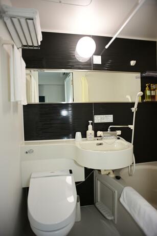 Imagen general del Hotel BRILLIANCE. Foto 3