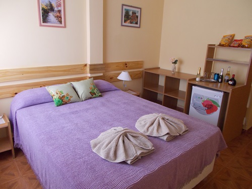 Imagen de la habitación del Hotel BRISAS. Foto 2