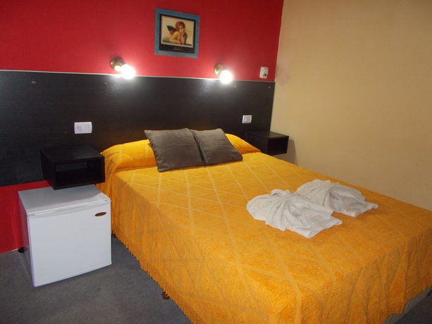 Imagen de la habitación del Hotel BRISAS. Foto 3