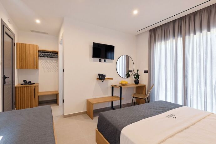 Imagen de la habitación del Hotel BRISOT Galatas Poros. Foto 17