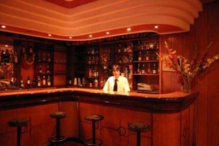 Imagen general del Hotel BRISTOL, Estambul. Foto 11