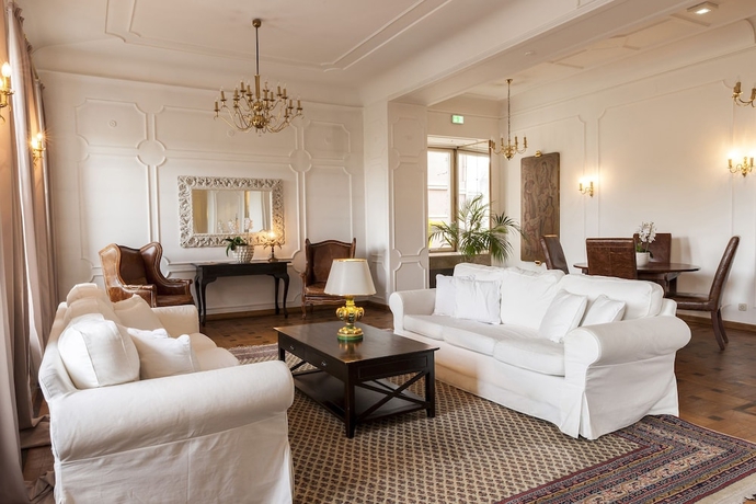 Imagen de los interiores del Hotel BRISTOL Hotel Bad Kissingen. Foto 12