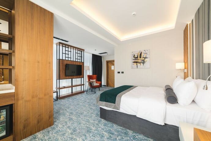 Imagen de la habitación del Hotel BRISTOL, Podgorica. Foto 20