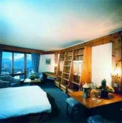 Imagen de la habitación del Hotel BRISTOL, VILLARS SUR OLLON. Foto 4