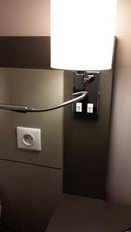 Imagen de la habitación del Hotel BRIT CONFORT ROISSY SAINT-WITZ. Foto 3