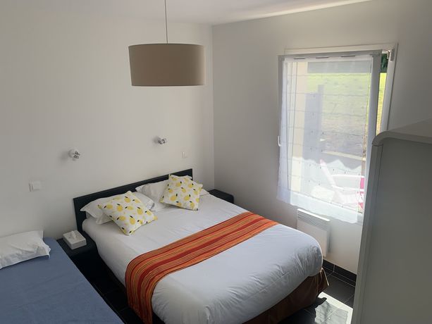 Imagen de la habitación del Hotel BRIT Lannion Perros. Foto 8