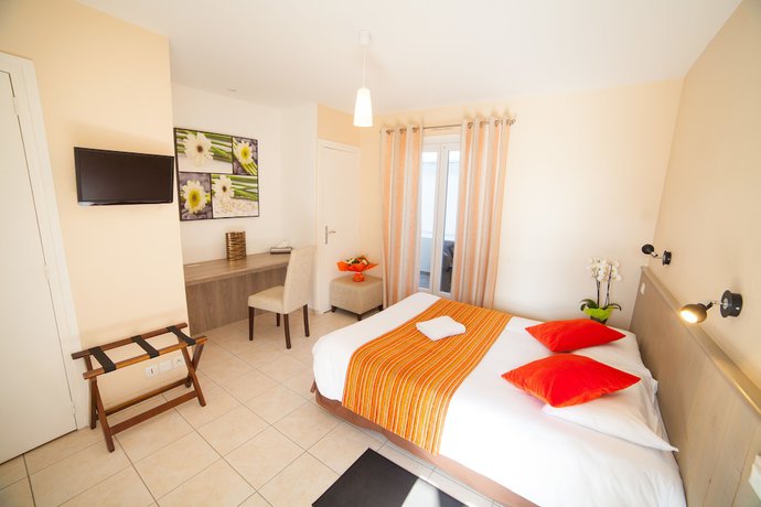 Imagen de la habitación del Hotel BRIT Lannion Perros. Foto 14