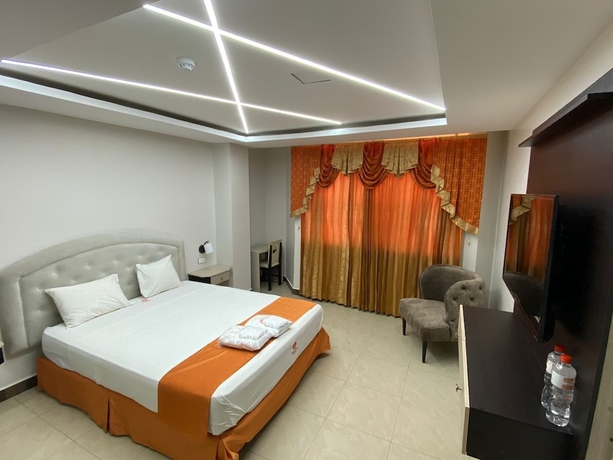 Imagen de la habitación del Hotel BRITNEY HOTEL MACHALA. Foto 8