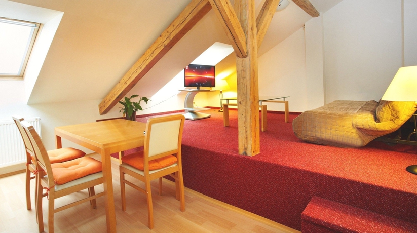 Imagen de la habitación del Hotel BRIXEN, Praga. Foto 11