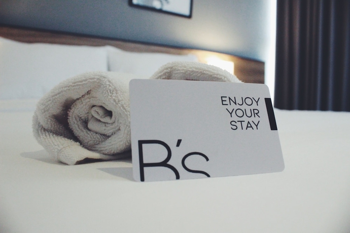 Imagen de la habitación del Hotel B\'S Suites. Foto 7