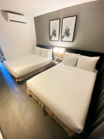Imagen de la habitación del Hotel B\'S Suites. Foto 9