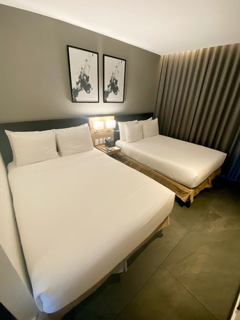 Imagen de la habitación del Hotel B\'S Suites. Foto 10