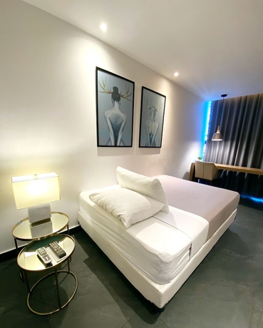 Imagen de la habitación del Hotel B\'S Suites. Foto 13