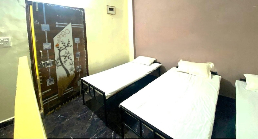 Imagen de la habitación del Hotel BSSN Guest House. Foto 12