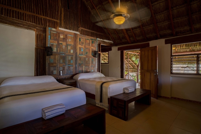 Imagen de la habitación del Hotel BT Live Tulum located at the party zone. Foto 2