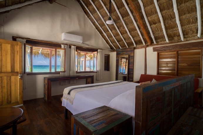 Imagen de la habitación del Hotel BT Live Tulum located at the party zone. Foto 9