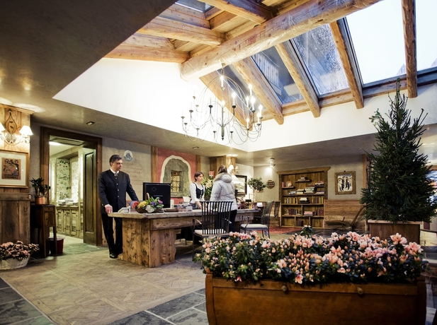 Imagen de los interiores del Hotel BUCANEVE, Breuil - Cervinia . Foto 19