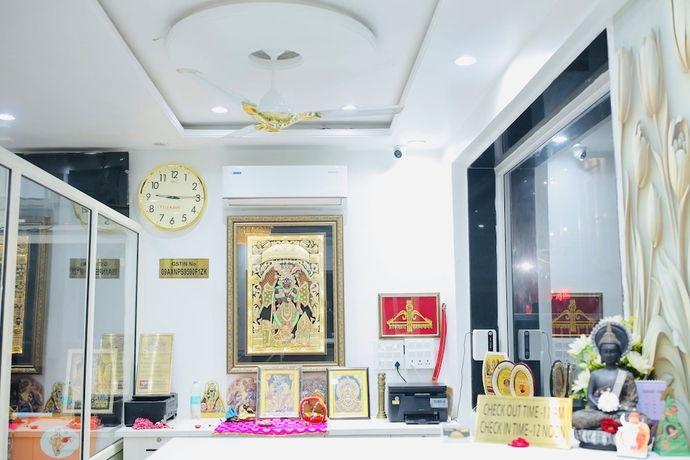 Imagen de los interiores del Hotel BUDDHA DHAM. Foto 11