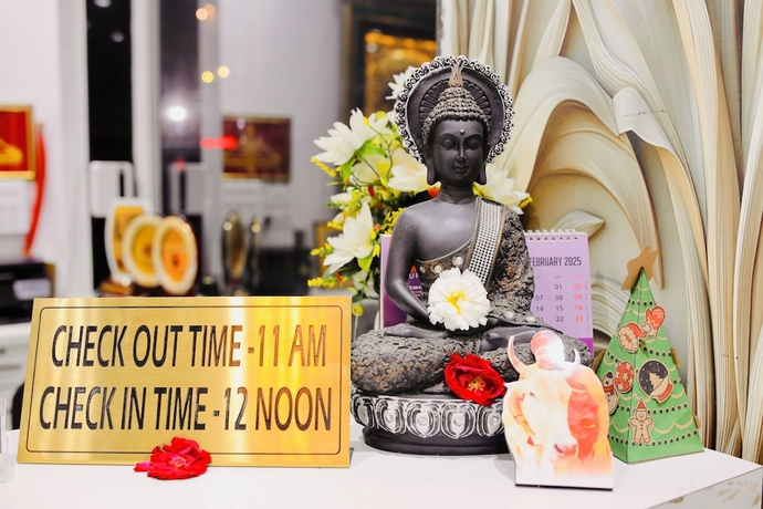 Imagen de los interiores del Hotel BUDDHA DHAM. Foto 15