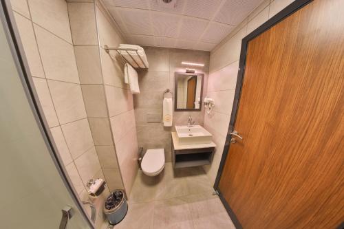 Imagen de la habitación del Hotel BUKAVİYYE HOTEL. Foto 15