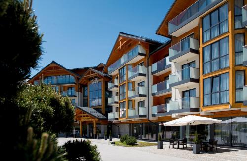 Imagen general del Hotel BUKOVINA. Foto 1