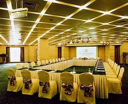 Imagen de los interiores del Hotel BUND HOTEL. Foto 7