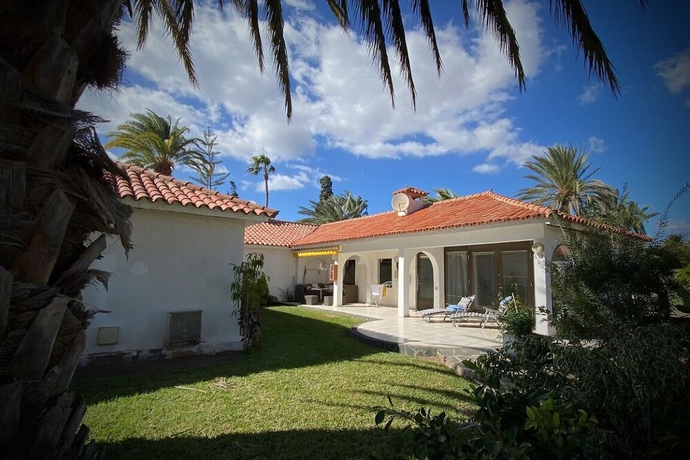 Imagen de los exteriores del Hotel BUNGALOWS SUN CLUB. Foto 13