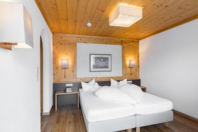 Imagen de la habitación del Hotel BURGSTALL. Foto 6