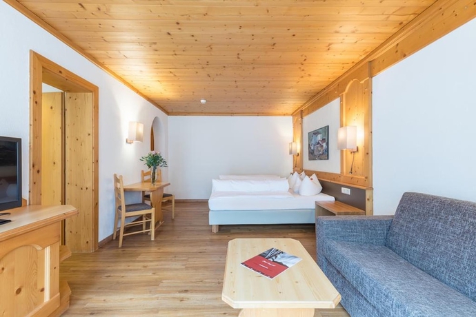 Imagen de la habitación del Hotel BURGSTALL. Foto 8