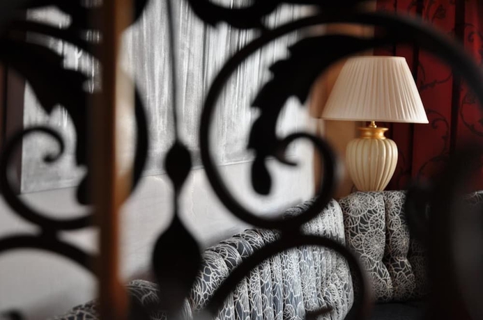 Imagen de los interiores del Hotel BURGSTALL. Foto 19