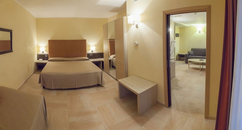Imagen de la habitación del Hotel BV Airone Resort. Foto 6