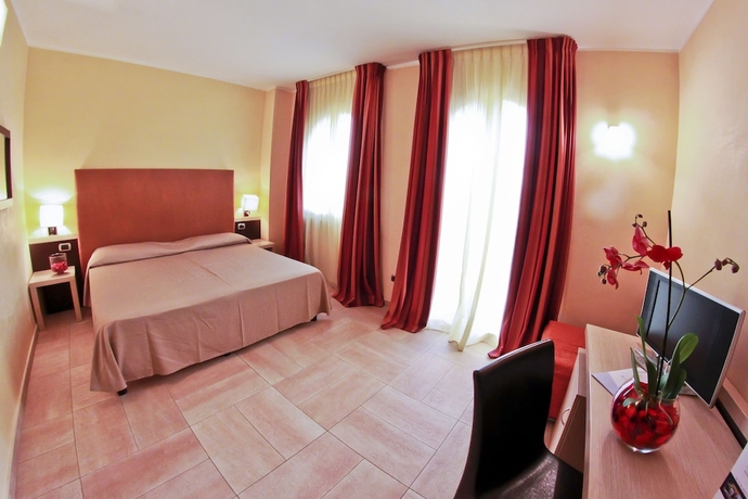 Imagen de la habitación del Hotel BV Airone Resort. Foto 8