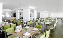 Imagen del bar/restaurante del Hotel BW PRAIA MAR HOTEL. Foto 2