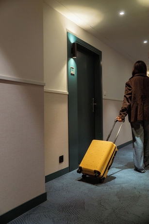 Imagen de los interiores del Hotel BYPILLOW Bilbo. Foto 16