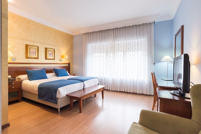 Imagen de la habitación del Hotel BYPILLOW California. Foto 2